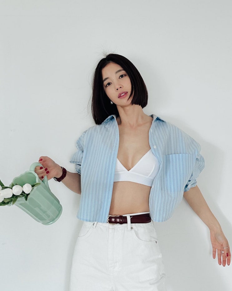 '12세 연상 사업가' 기은세, 과감한 브라톱에 글래머...이민정 "남편 허락한거야? 깜짝" '12세 연상 사업가' 기은세, 과감한 브라톱에 글래머...이민정 "남편 허락한거야? 깜짝"