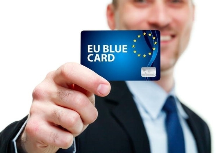 [EU블루카드] 독일 취업 및 거주가 허용되는 EU블루카드를 받는 조건은?