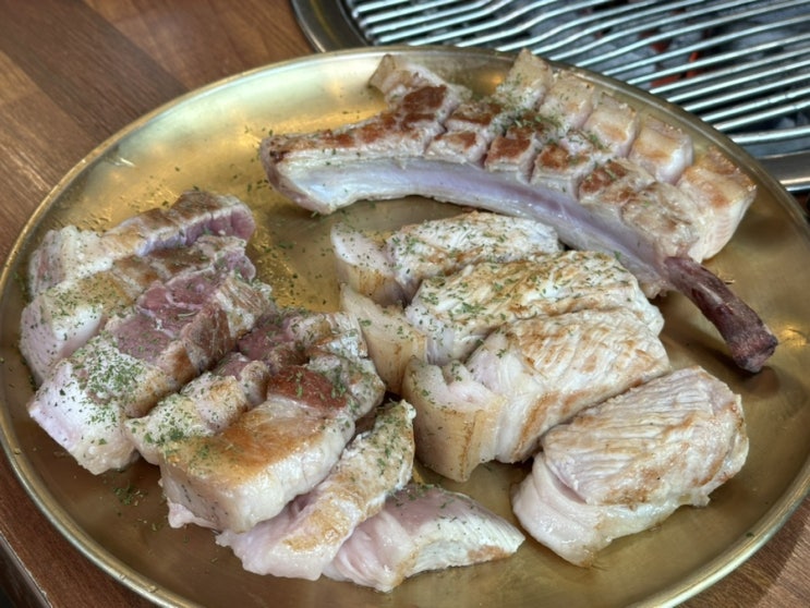  픽업가능한 중문관광단지 고기집 [까망돼지]