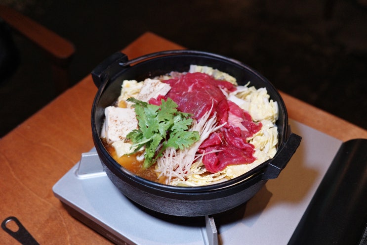  성수 술집 평일 저녁 친구와 즐기는 이자카야 [성수 토라식당]