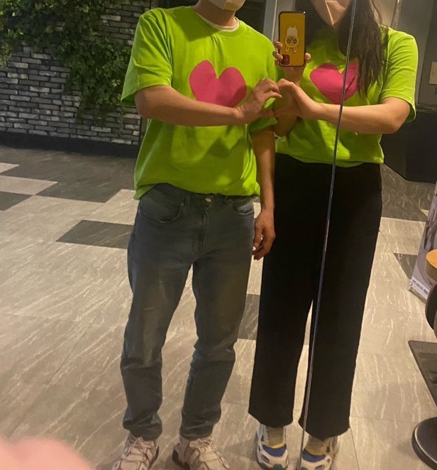 스파오 짱구 신혼부부티셔츠/ 민폐커플 커플티셔츠 리뷰