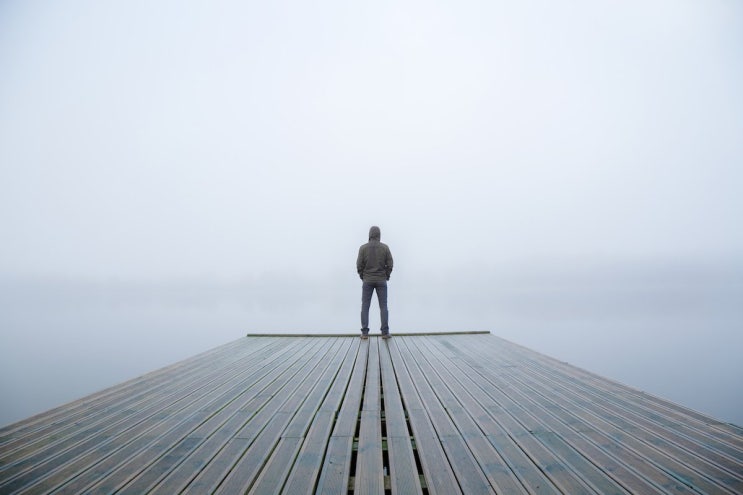 남자의 마음이 확~ 식는 순간 - 남자랑 있을 때 이거 좀 하지 마세요. 그 대신... | 레이커즈