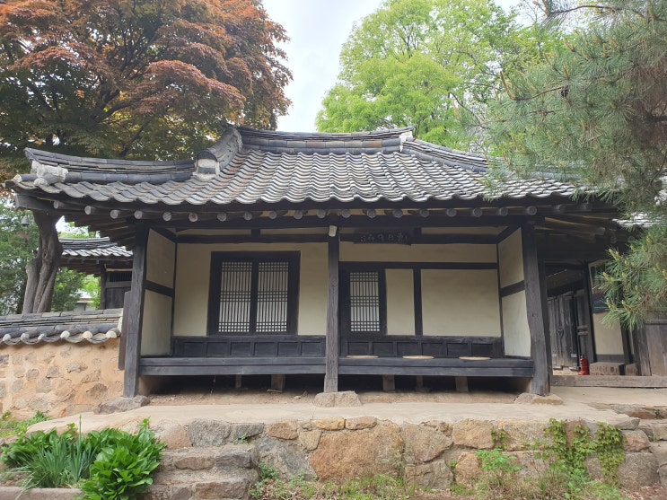  용인 장욱진고택 - 장욱진화백이 살았던 마북동의 가옥