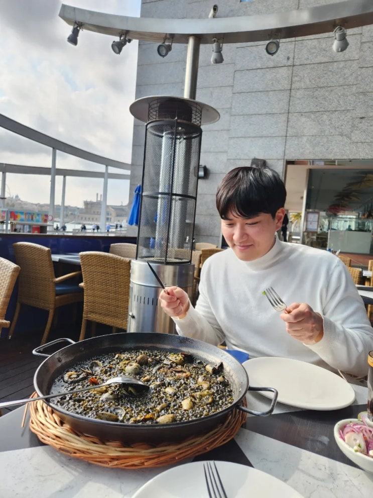  바르셀로나 자유여행 무계획 2일차 일정 (자라 본점, 현지인 맛집, 이베로스타 호텔, 프라이빗 칵테일바)