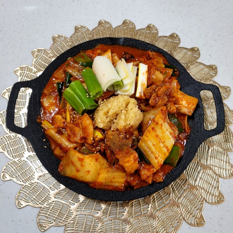 김치두루치기 돼지김치구이 두부김치 냉삼 김치제육볶음 꿀팁