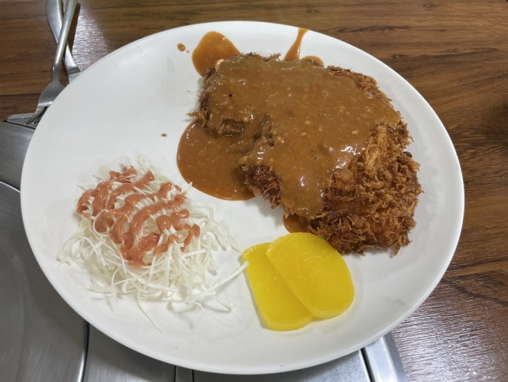  홍천 내촌 돈까스 맛집이었네 : 사또네