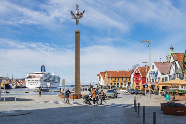 노스웨이 여행 Stavanger 스타방가 에서 만난 P&O CRUISES "AURORA"