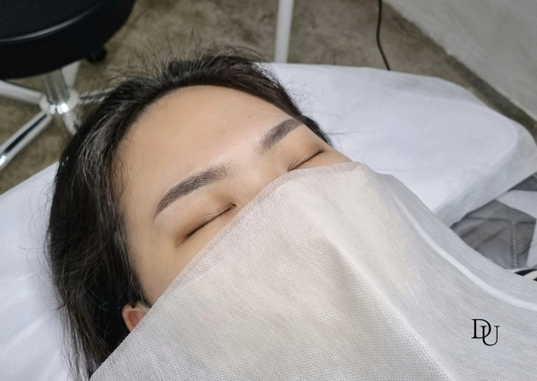  광주 상무지구눈썹문신 과하지 않은 아름다움