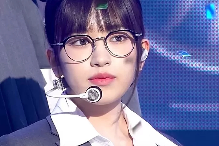 '완벽한 오피스룩' 아이브 멤버 안유진, 남자들이 좋아하는 매력 다 끌어모은 자태 '완벽한 오피스룩' 아이브 멤버 안유진, 남자들이 좋아하는 매력 다 끌어모은 자태