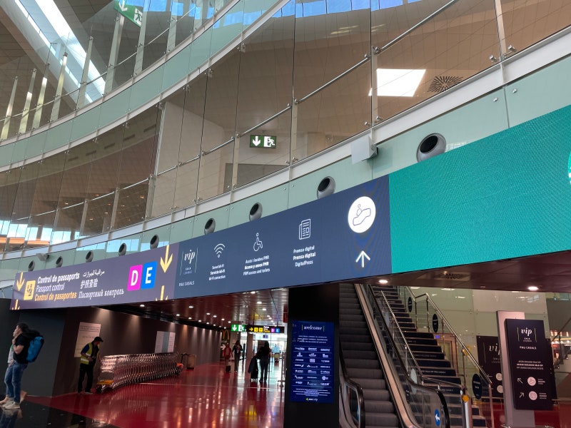 스페인 바르셀로나 엘프라트 공항 면세점,기념품,택스리펀,라운지 시설