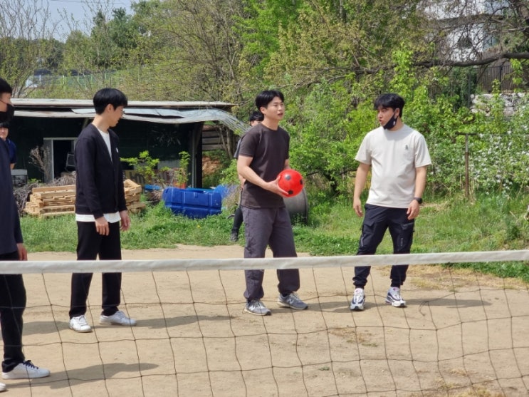  천안 상반기 워크숍 즐거웠어요.[양당가든] 족구장"필수"