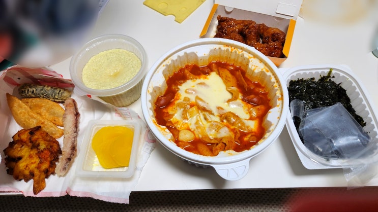  엽기떡볶이 초보맛 오징어튀김 계란찜 엽봉 - 떡볶이 중독