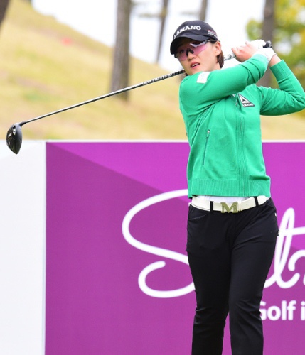 [골프뉴스] <b>KLPGA</b> 투어 넥센... 2위 <b>고지우</b>, 공동 3위 이소미... 