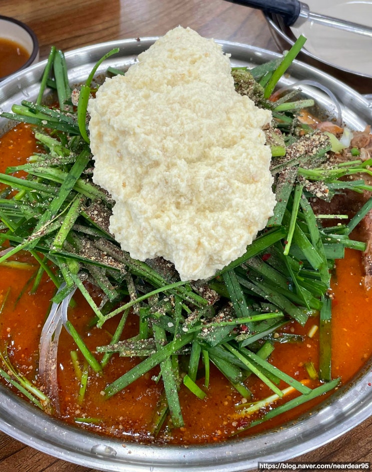  [강릉 맛집] 강릉 초당콩감자탕 :: 콩크림이 듬뿍 올라가 특별한 감자탕!