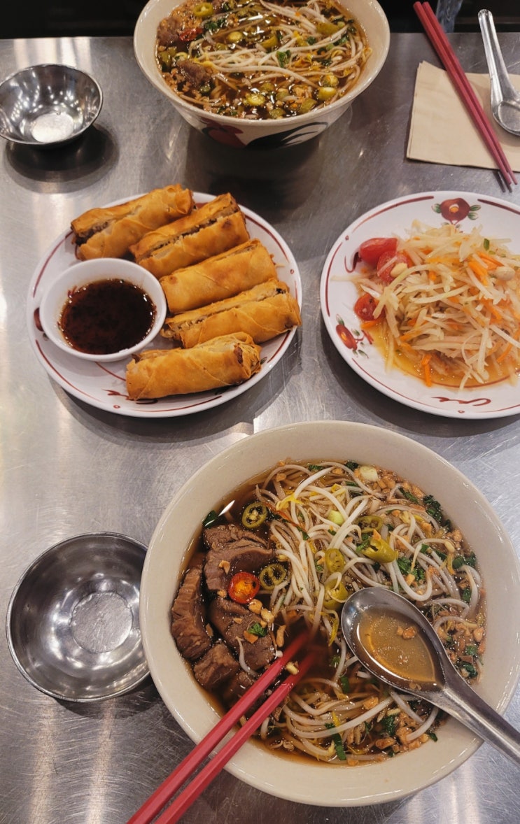 소이연남 고터, 태국식 갈비 쌀국수가 맛있는 파미에스테이션 맛집