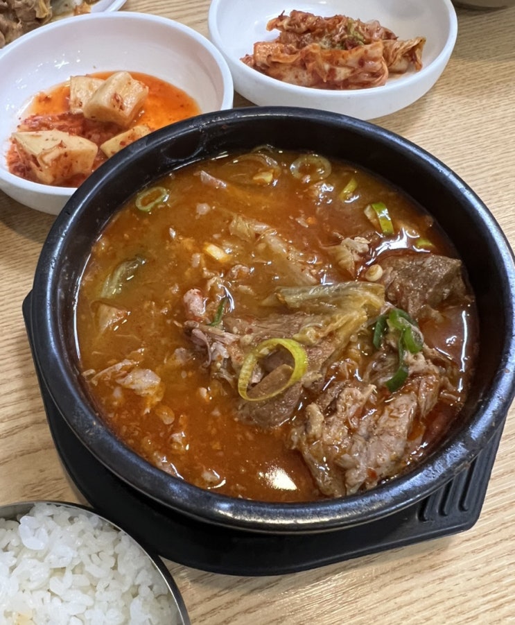  충남 계룡 맛집 토종선지 뼈다귀 해장국