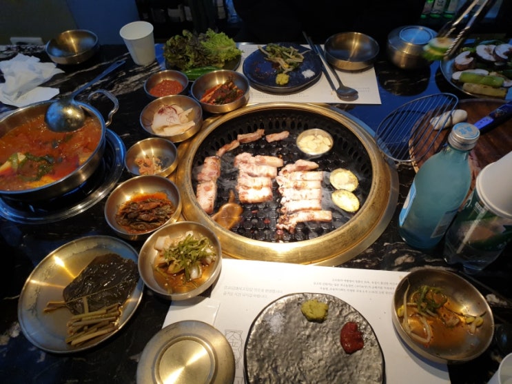 포항 이동 삼겹살 맛집 『금고(금돼지고깃집)』 방문후기 _ 본삼겹살, 금돼지김치찌개 포항 이동 삼겹살 맛집 『금고(금돼지고깃집)』 방문후기 _ 본삼겹살, 금돼지김치찌개