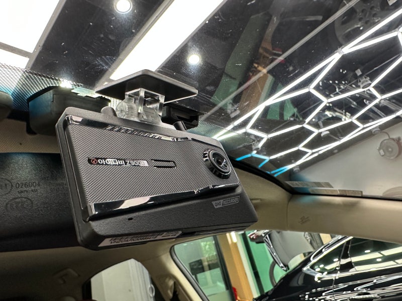 인천 서구 / 아이나비 Z9000 블랙박스 장착 / 렉서스 / NX300h