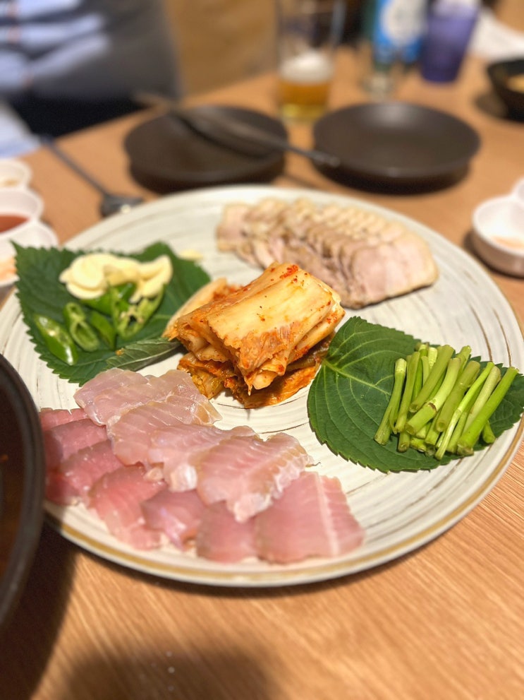  분당 판교 운중동 행복가 - 홍어삼합, 덕자병어, 서대회, 모듬전 맛집 (룸/주차/해창막걸리)