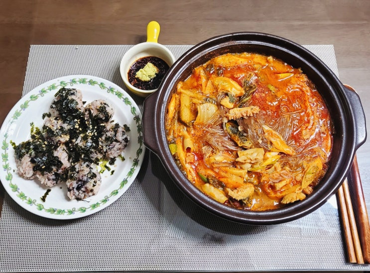 진짜가 나타났다 " 한촌설렁탕 간편식 술안주 곱창전골추천 진짜가 나타났다 " 한촌설렁탕 간편식 술안주 곱창전골추천