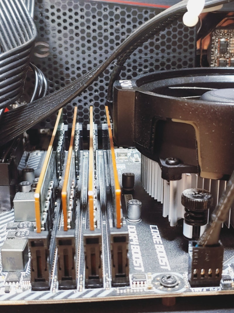 삼성전자 DDR4-2666 8G 2개 구입
