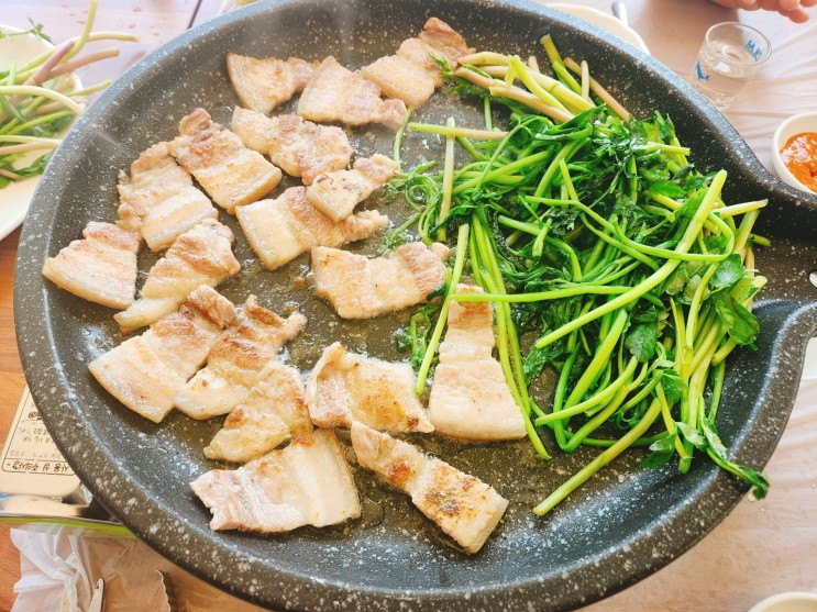 경남 양산 법기 수원지 미나리 삼겹살 맛집 '둥구리'