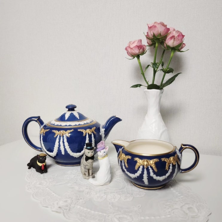  [wedgwood]_올드 퀸즈웨어 티팟_드림즈 에이미스캣_카이요도 소프비 고양이