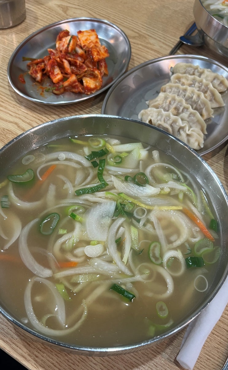 [수원/행궁동]줄서서 먹는 맛집 홍남매 칼국수