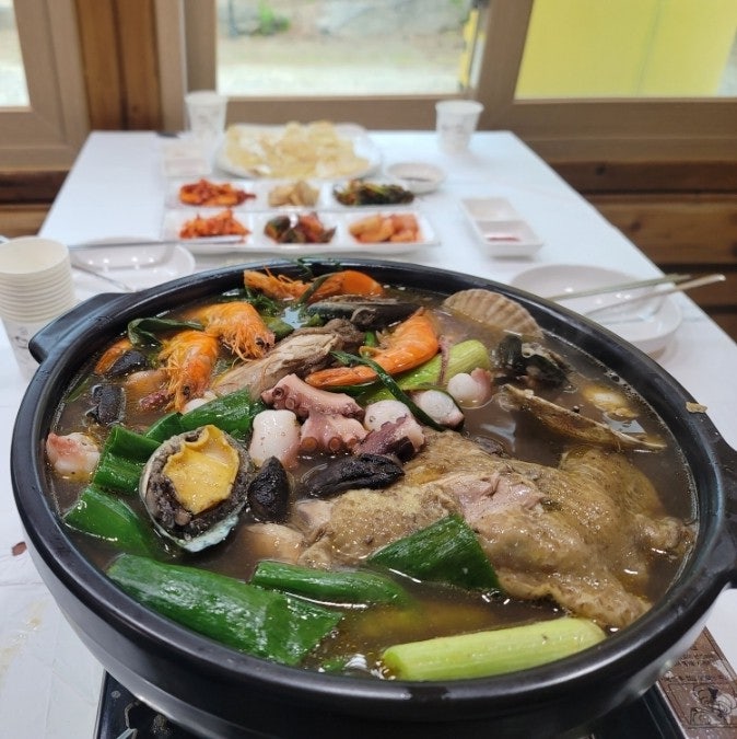  김천직지사맛집 머루랑다래랑에서 능이버섯 해신탕 먹고 왔어요