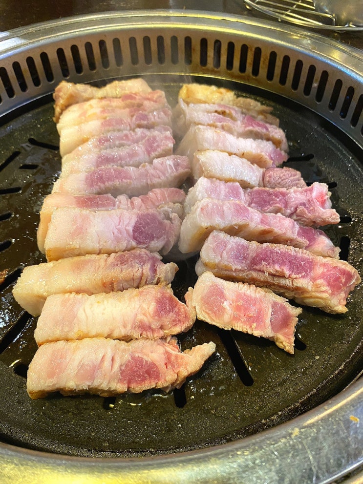  합정삼겹살 맛집 질 좋은 숙성삼겹살이 맛있는 화포식당 홍대합정점