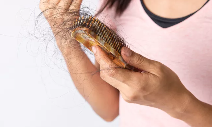 오젬픽과 다른 체중 감량 약물이 일부 사람들의 탈모를 유발할 수 있다고 전문가들은 말합니다 오젬픽과 다른 체중 감량 약물이 일부 사람들의 탈모를 유발할 수 있다고 전문가들은 말합니다