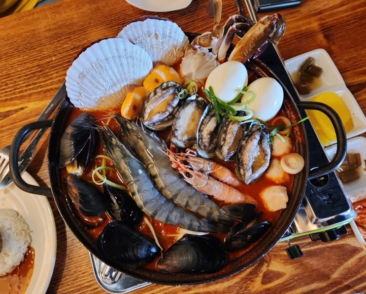  [맛의고수] 제주 푸짐한 해물 떡볶이 제주 분식집 (할인 정보)