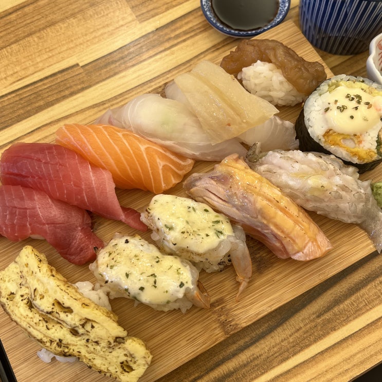  배곧 초밥 맛집_스시토우토이 (feat.스페셜초밥/연어후토마키)