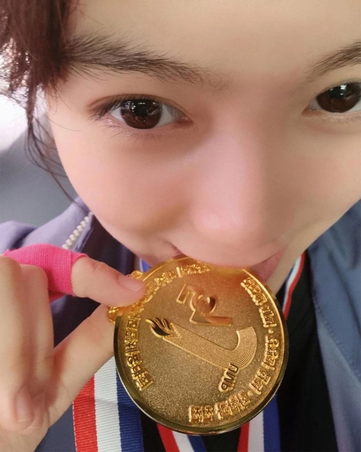 '7번방의 선물' 예승이 갈소원, 금메달 획득하더니 '딜리버리맨'서 똑부러진 정의 소녀 변신 '7번방의 선물' 예승이 갈소원, 금메달 획득하더니 '딜리버리맨'서 똑부러진 정의 소녀 변신