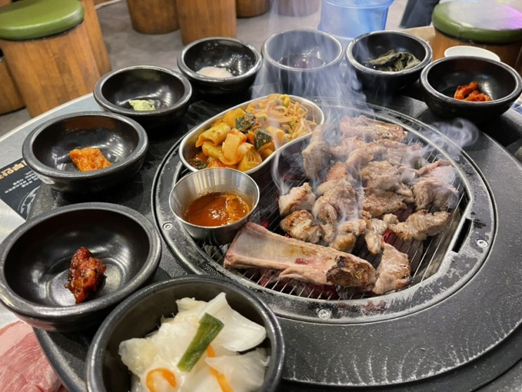 해운대고기집 고기 구워주는 가성비 좋은 원조부안집 좌동점
