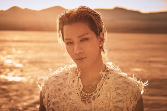  가수 태양 5년 만의 새 앨범 Down to Earth 로 컴백