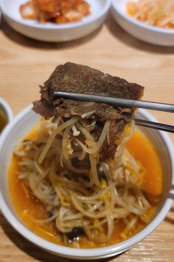  [김포 고촌/메밀면장] 국내산 메밀로 만든 자가제면 얼큰소고기버섯칼국수!