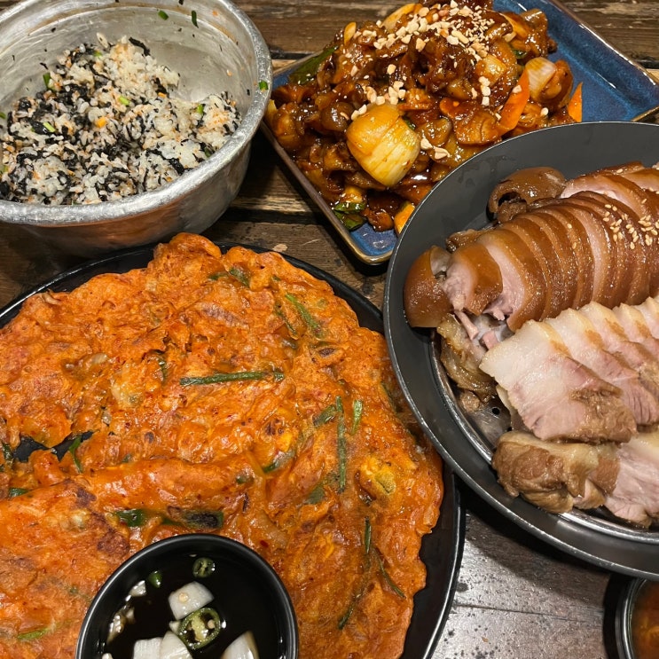 [서울 광진구] 야외 마당 테라스 분위기 맛집인 건대 마당족발