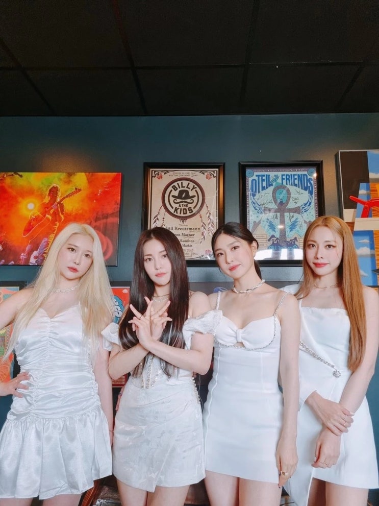'역주행 신화' 그룹 브레이브걸스, 다시 열 2막 #팀명 변경 #여름 컴백 '역주행 신화' 그룹 브레이브걸스, 다시 열 2막 #팀명 변경 #여름 컴백