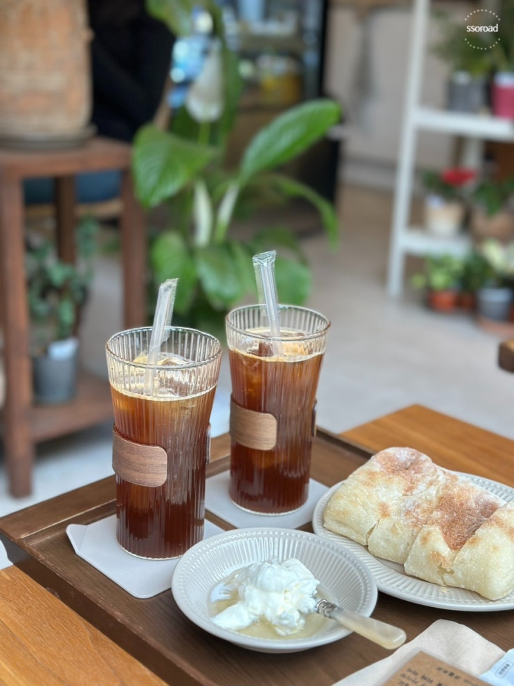  [목동/오목교 카페 추천] 르플로르 :: 목동 카이막 맛집 커피도 맛있음️