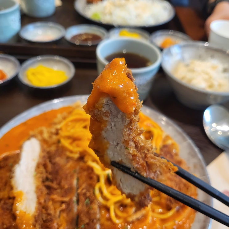 안양 아이에스비즈타워 맛집 돈가스 전문점 유미카츠 로제파스타카츠