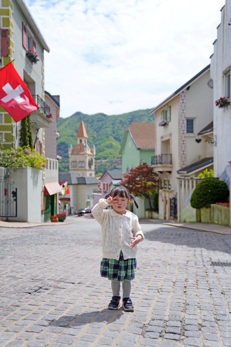 서울 근교 아이랑 가볼 만한 곳 : 유럽으로 떠나고 싶게 만드는 가평 스위스 마을! 에델바이스 스위스 테마파크