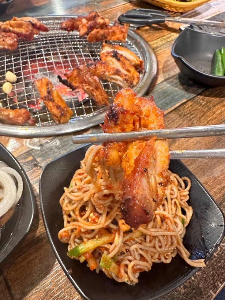  북한강 막국수 닭갈비 | 한시간 반 기다려서 먹은 놈 | 후기