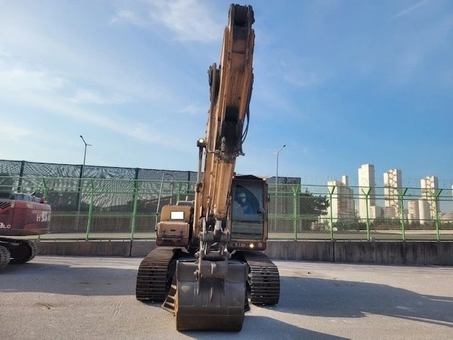 현대 ROBEX220LC 2011년식 3400만원 판매합니다. 현대 ROBEX220LC 2011년식 3400만원 판매합니다.
