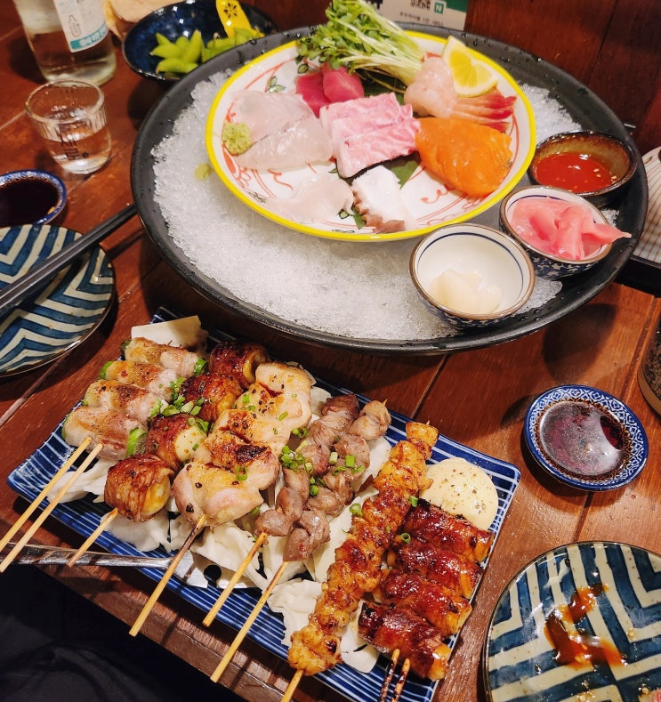  후토 _ 예약없이는 못오는 안주맛집 건대입구역 이자카야 추천! (숯불꼬치and 신선한 회)