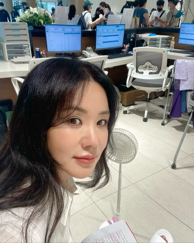 '닥터 차정숙' 엄정화, 모두의 언니 그의 복근보다 더 놀라운 것은....올 타임 레전드다 '닥터 차정숙' 엄정화, 모두의 언니 그의 복근보다 더 놀라운 것은....올 타임 레전드다
