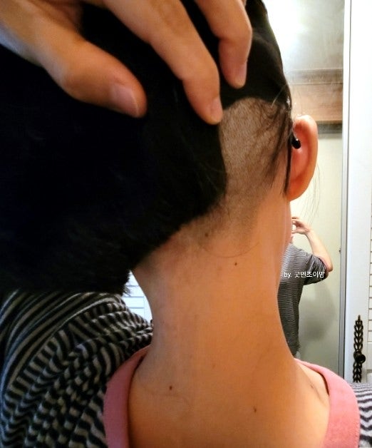 단발머리 반삭 여자 언더컷 여자 투블럭컷? 의도치 않은 1미리 반삭 경험 단발머리 반삭 여자 언더컷 여자 투블럭컷? 의도치 않은 1미리 반삭 경험