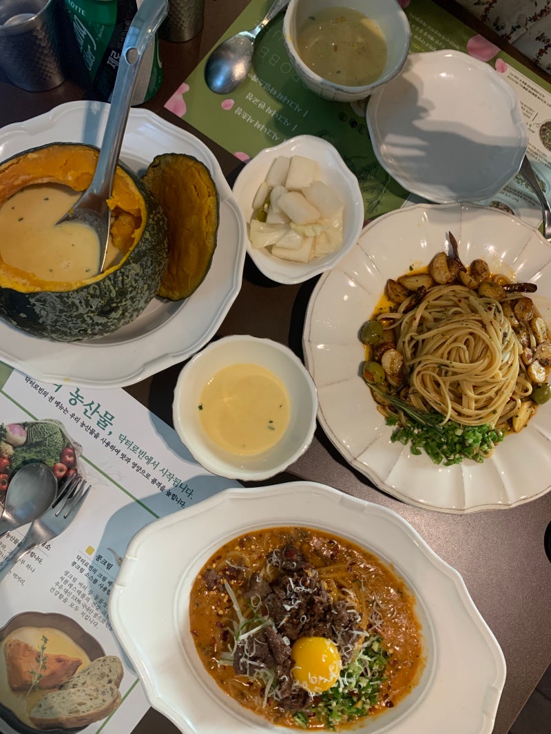 광화문 디타워 맛집, 닥터로빈 광화문점 평일 저녁 방문 후기