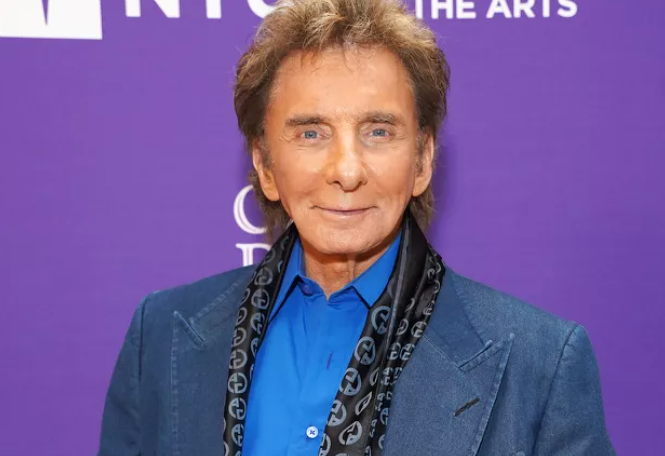 그 어느 때보다 바쁜 Barry Manilow: '일을 계속함으로써 젊음을 유지할 수 있습니다' (단독) 그 어느 때보다 바쁜 Barry Manilow: '일을 계속함으로써 젊음을 유지할 수 있습니다' (단독)