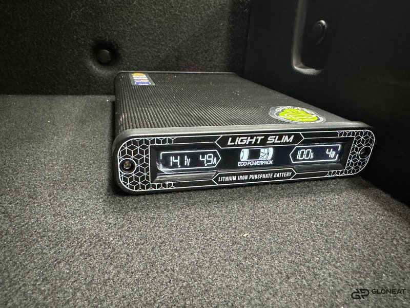 인천 서구 / 아이나비 QXD8000 블랙박스, 에코파워팩S12 보조배터리 장착 / BMW / 2시리즈 (G42)